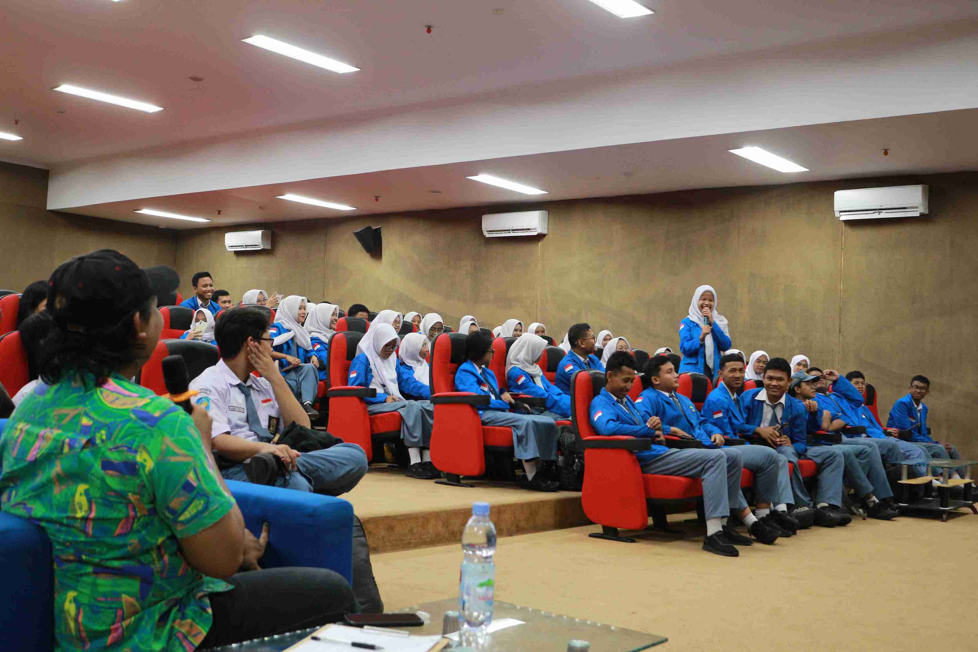 review dan breakdown penugasan 10 peserta terpiliih